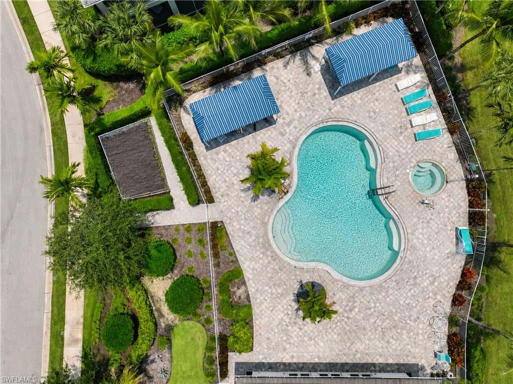 6966 Avalon Cir #908, Naples, photo 43