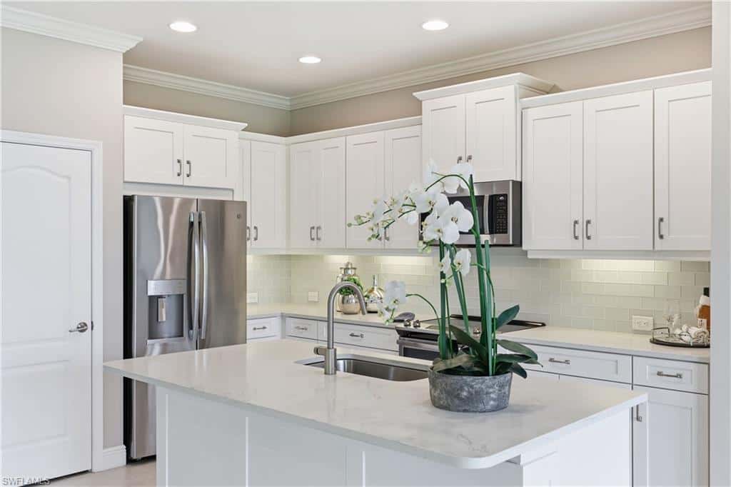 6966 Avalon Cir #908, Naples, photo 7