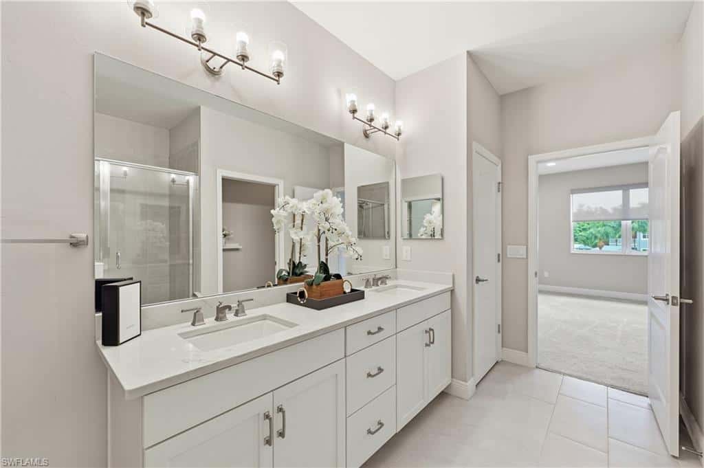6966 Avalon Cir #908, Naples, photo 34