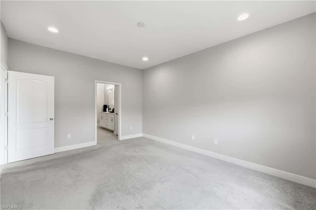 6966 Avalon Cir #908, Naples, photo 33
