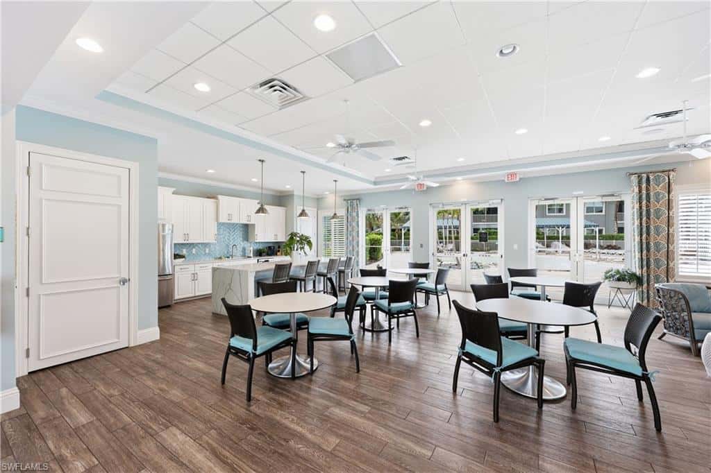 6966 Avalon Cir #908, Naples, photo 45