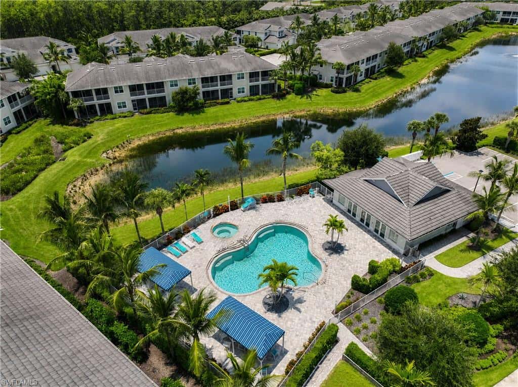 6966 Avalon Cir #908, Naples, photo 44