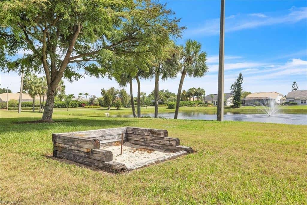 12898 Kedleston Cir, Fort Myers, photo 43