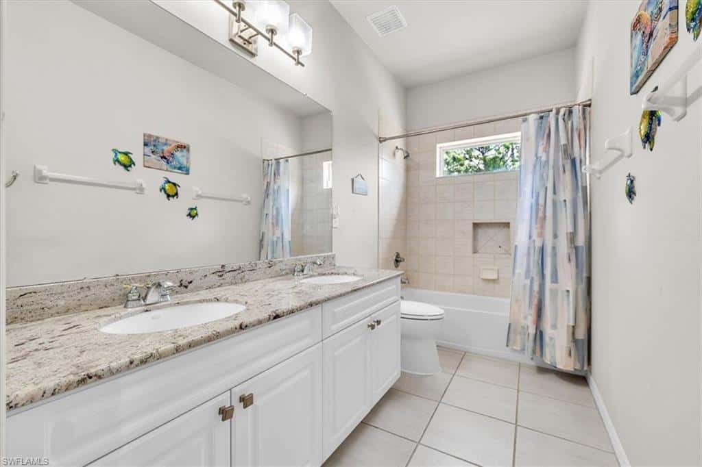 12898 Kedleston Cir, Fort Myers, photo 32