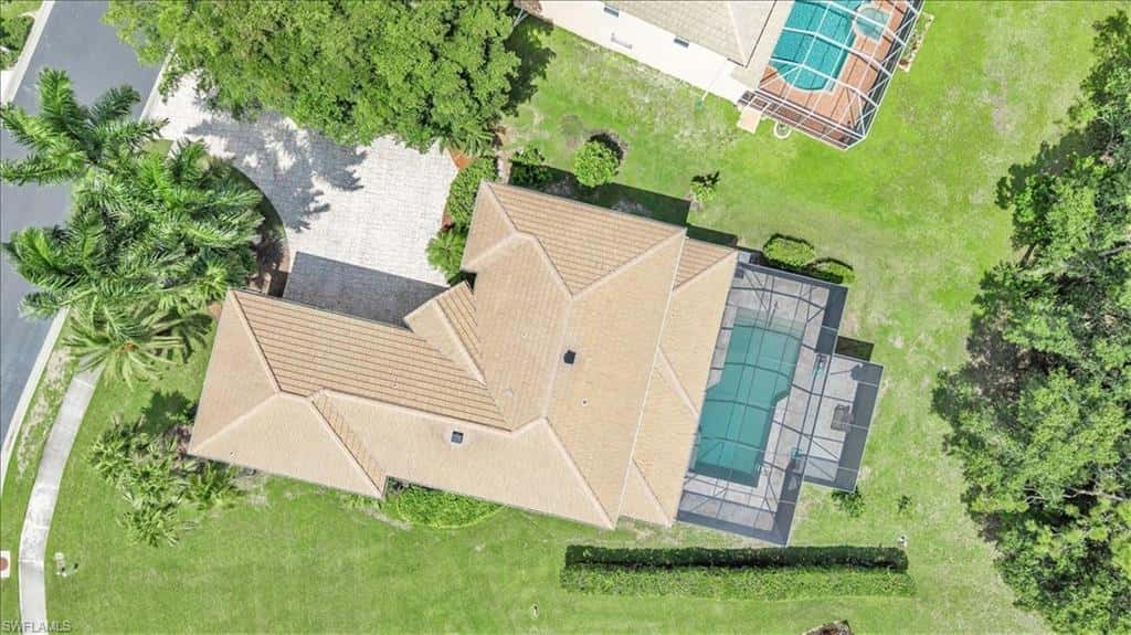 12898 Kedleston Cir, Fort Myers, photo 39