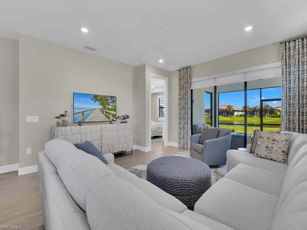 11694 Canal Grande Dr, Fort Myers, photo 19