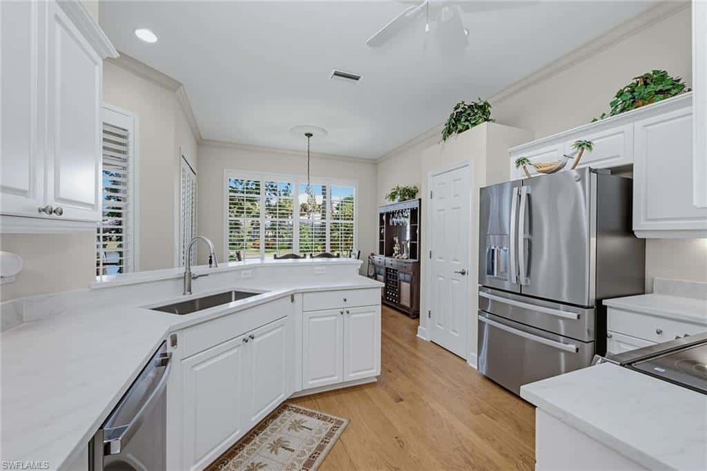 2325 Island Cove Cir, Naples, photo 5