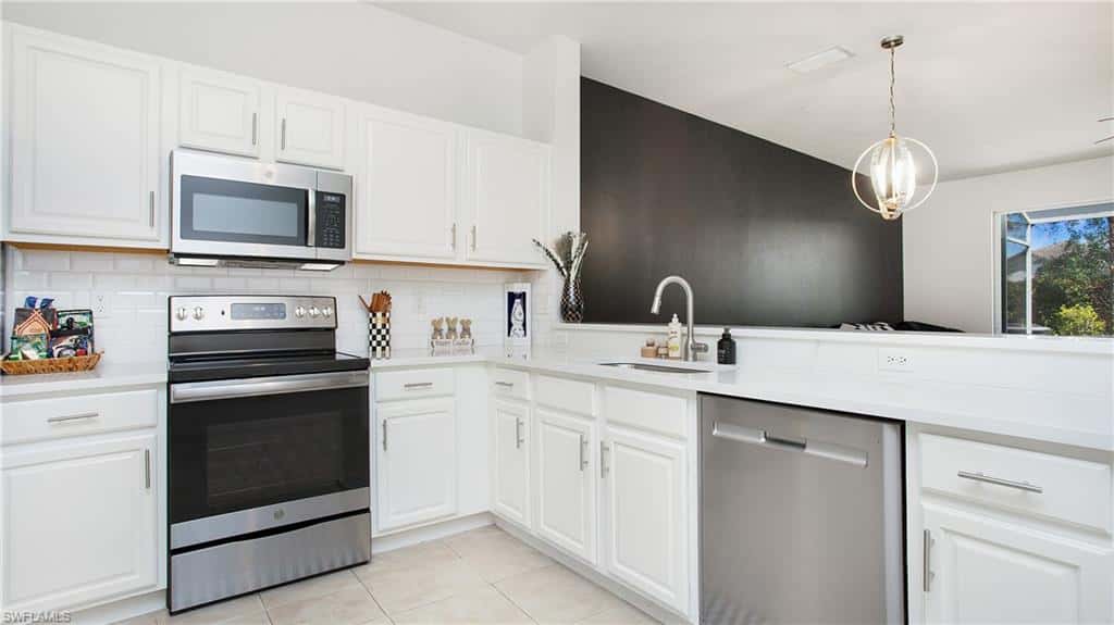 16242 Ravina Way #85, Naples, photo 4