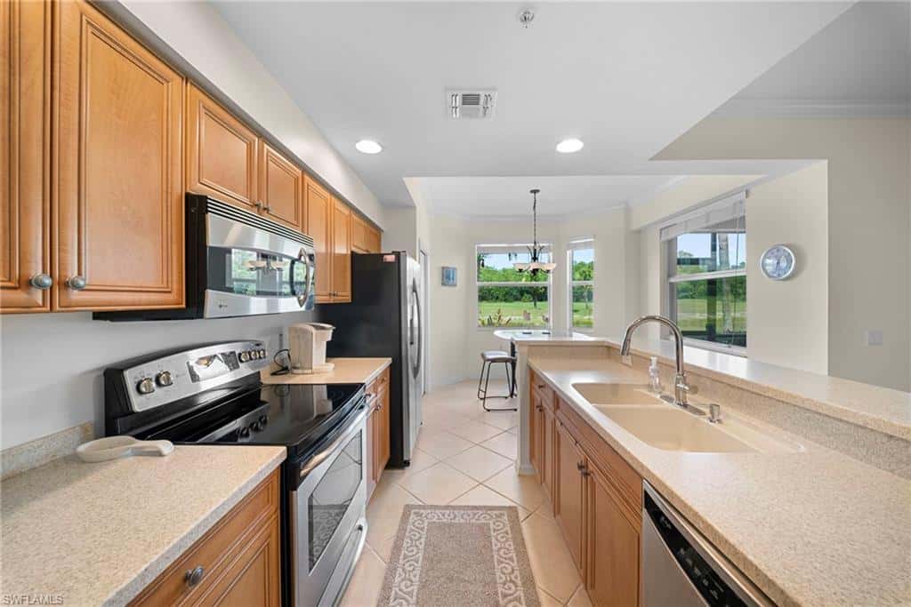 10285 Heritage Bay Blvd #817, Naples, photo 14