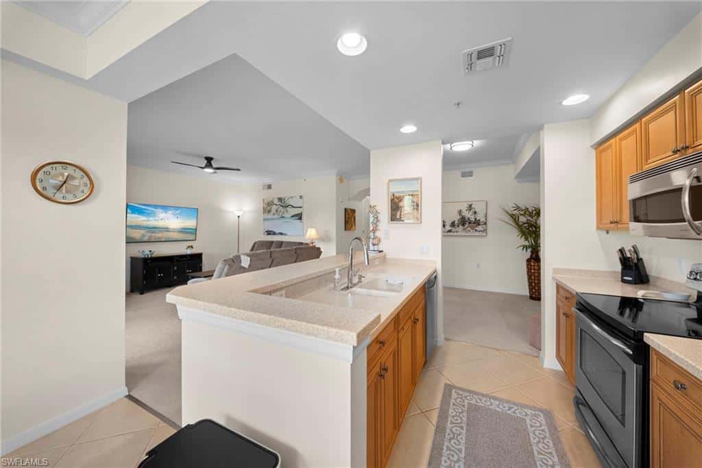10285 Heritage Bay Blvd #817, Naples, photo 21