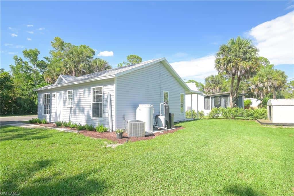 260 8th St, Naples, photo 27