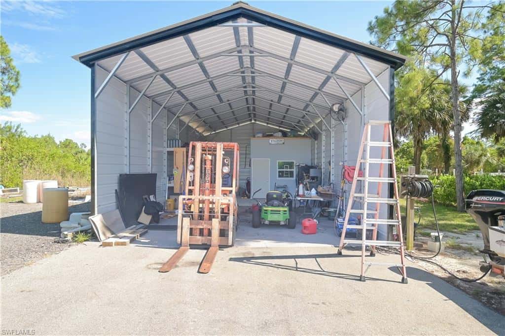 260 8th St, Naples, photo 37