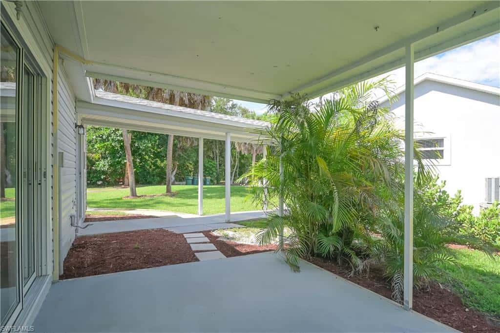 260 8th St, Naples, photo 40
