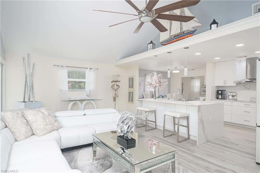 260 8th St, Naples, photo 8
