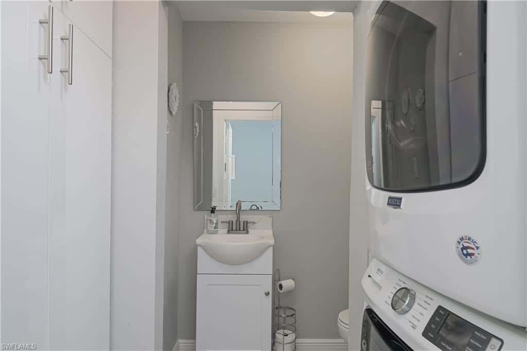 260 8th St, Naples, photo 25