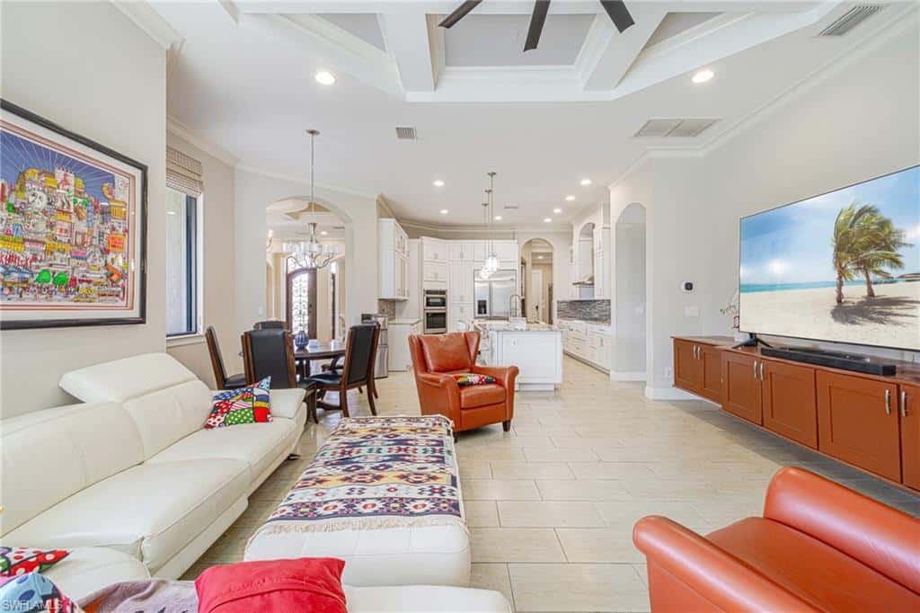 6871 Lakewood Isle Dr, Fort Myers, photo 9