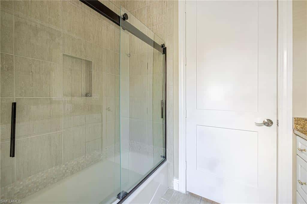 6871 Lakewood Isle Dr, Fort Myers, photo 24