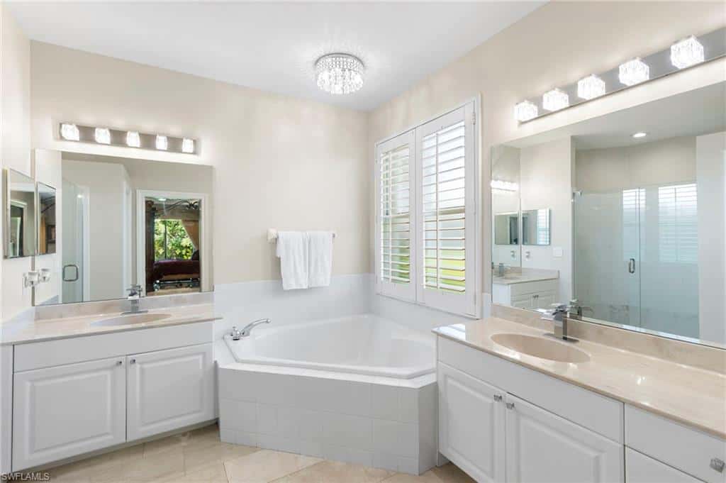 6561 Autumn Woods Blvd, Naples, photo 22