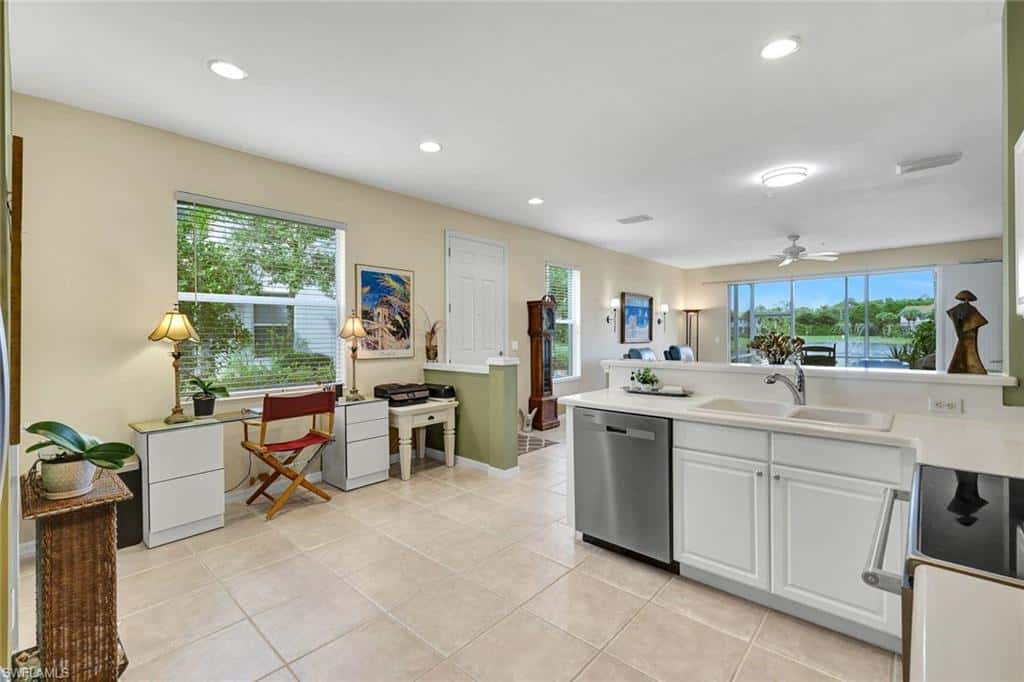15776 Marcello Cir #180, Naples, photo 9