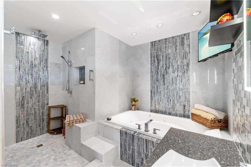 8124 Estero Blvd, Fort Myers Beach, photo 17