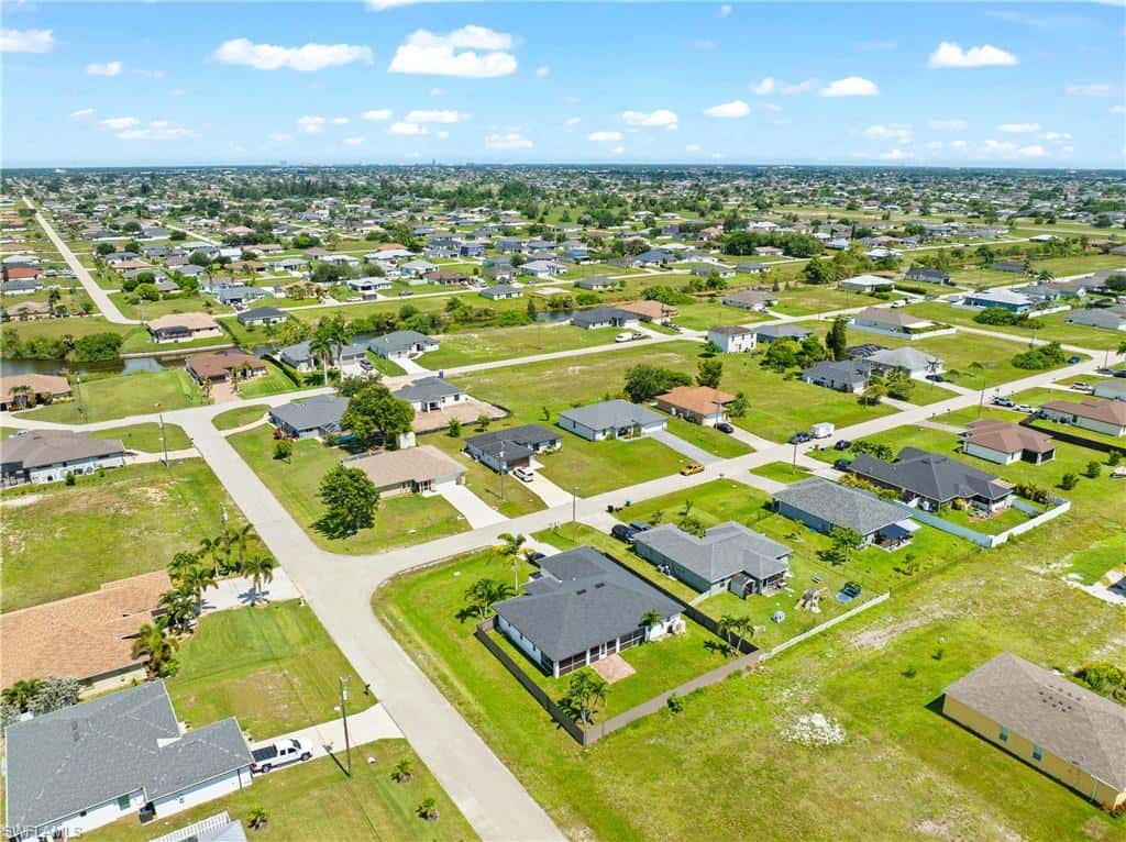 1834 7th Pl, Cape Coral, photo 28