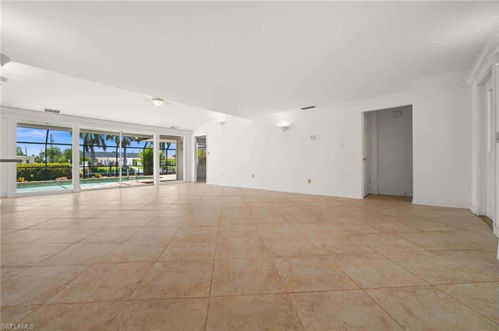 4102 1st Pl, Cape Coral, photo 10