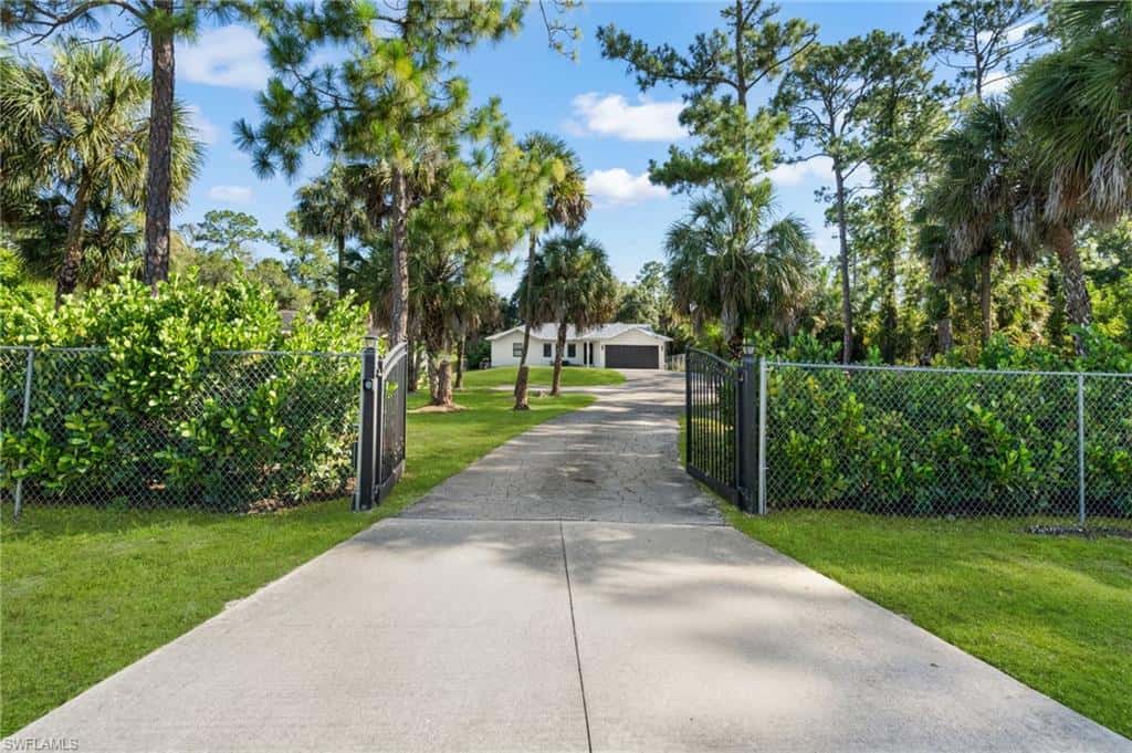 1871 Golden Gate Blvd, Naples, photo 27