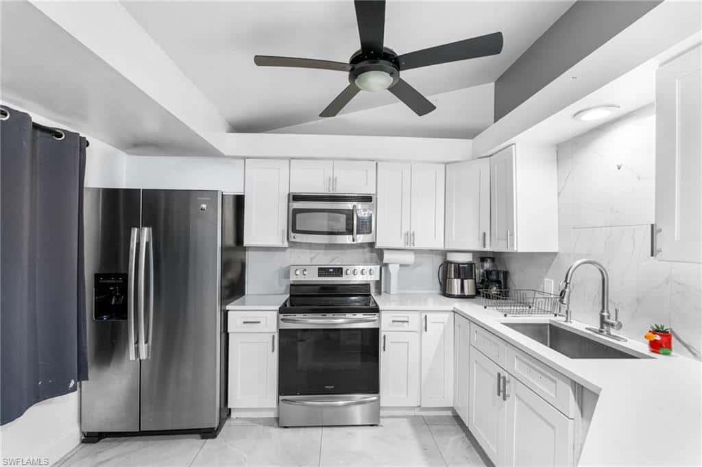 1871 Golden Gate Blvd, Naples, photo 4