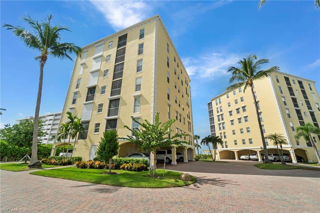 3483 Gulf Shore Blvd #105 - At 2nd Floor Level, Naples, photo 31