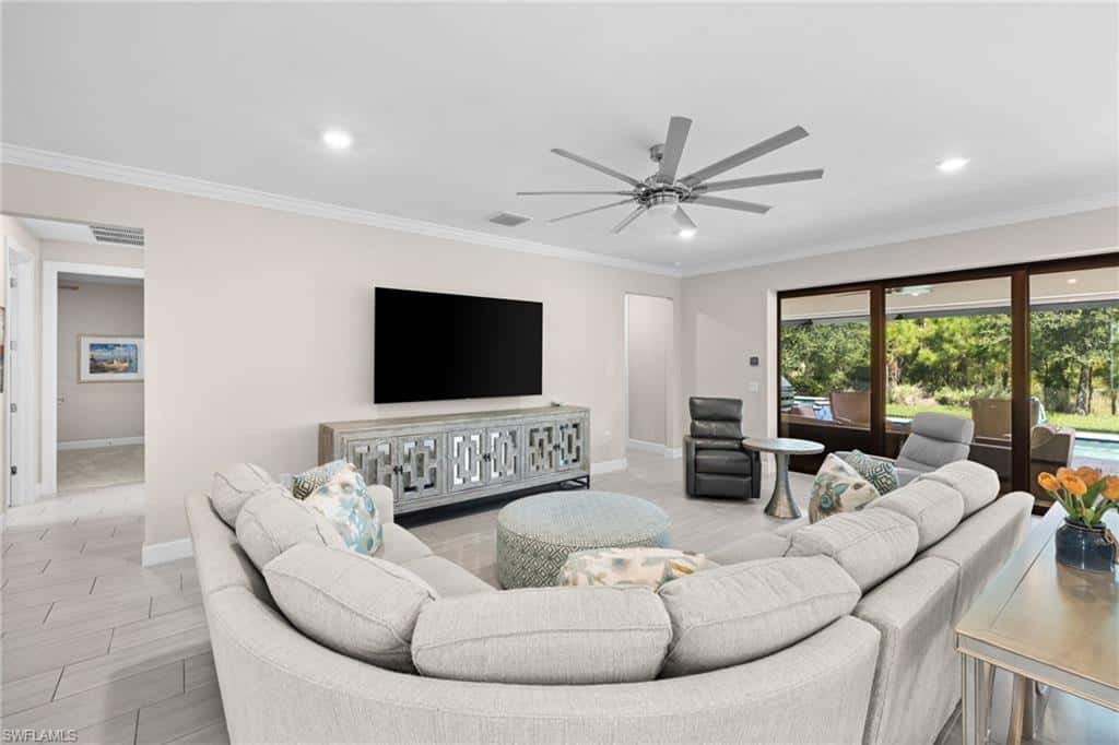 6907 Cocoplum St, Naples, photo 17