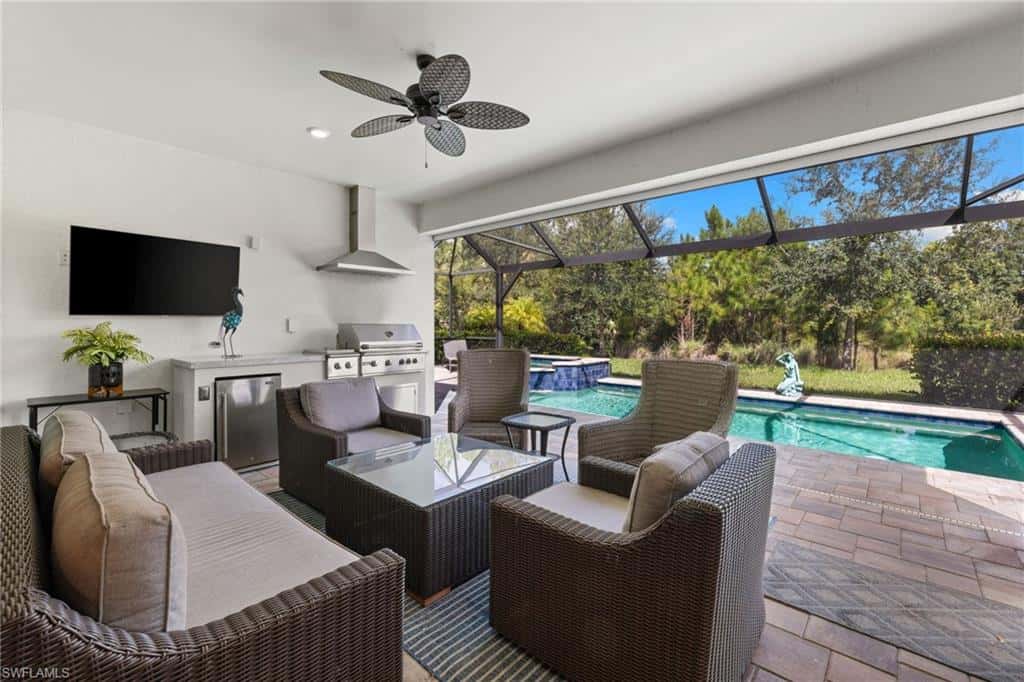6907 Cocoplum St, Naples, photo 16