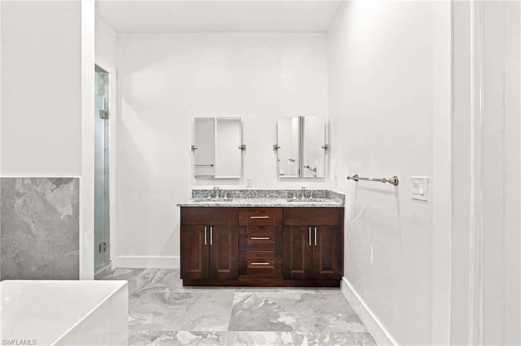 1853 Della Dr, Naples, photo 27