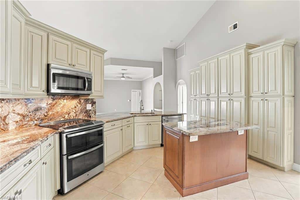 12070 Fairway Isles Dr, Fort Myers, photo 21