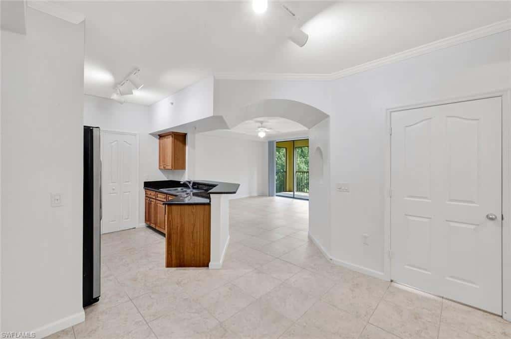 12955 Positano Cir #306, Naples, photo 8