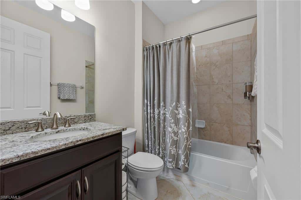 16423 Barclay Ct, Naples, photo 6