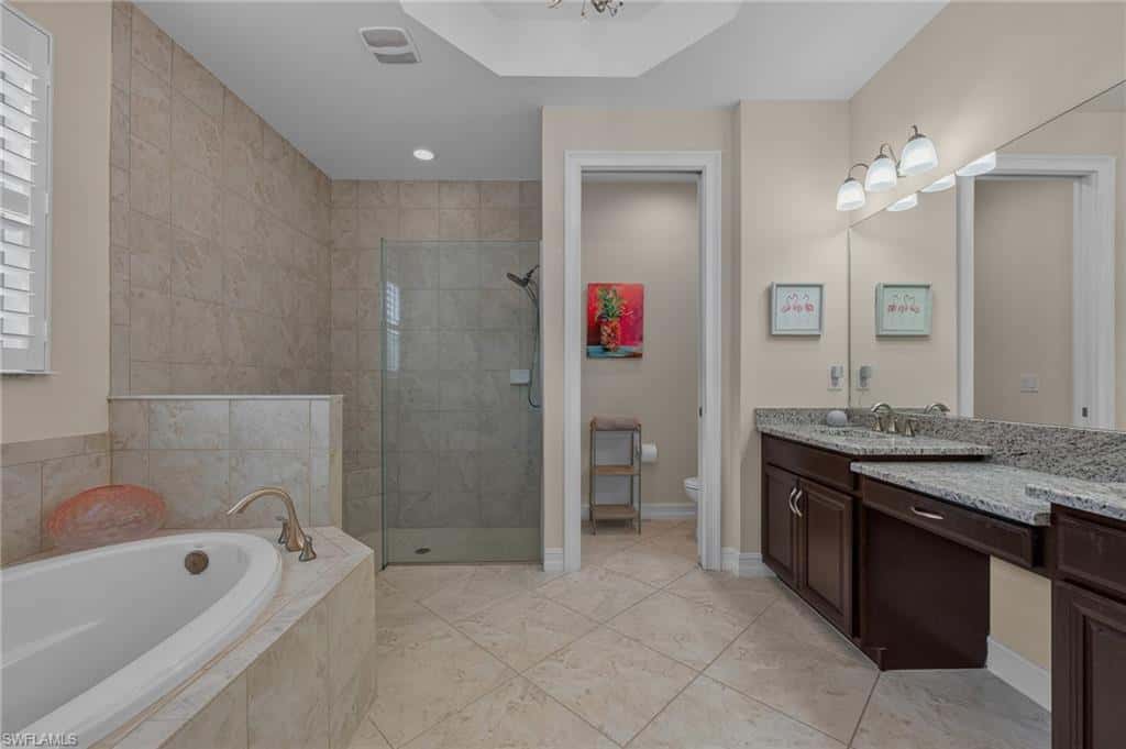 16423 Barclay Ct, Naples, photo 25