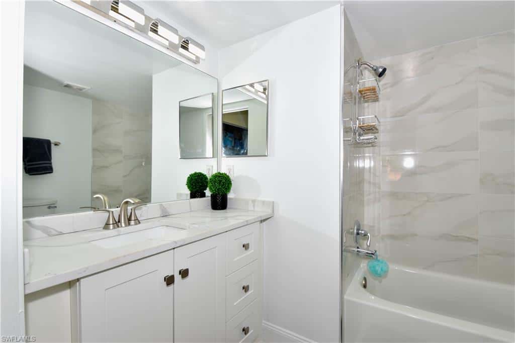 1275 Wildwood Lakes Blvd #303, Naples, photo 22