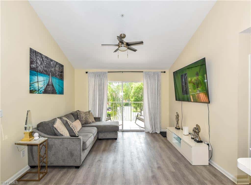 1275 Wildwood Lakes Blvd #303, Naples, photo 7