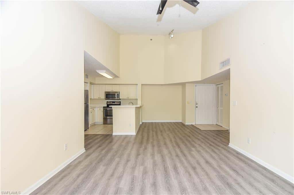 1275 Wildwood Lakes Blvd #303, Naples, photo 9