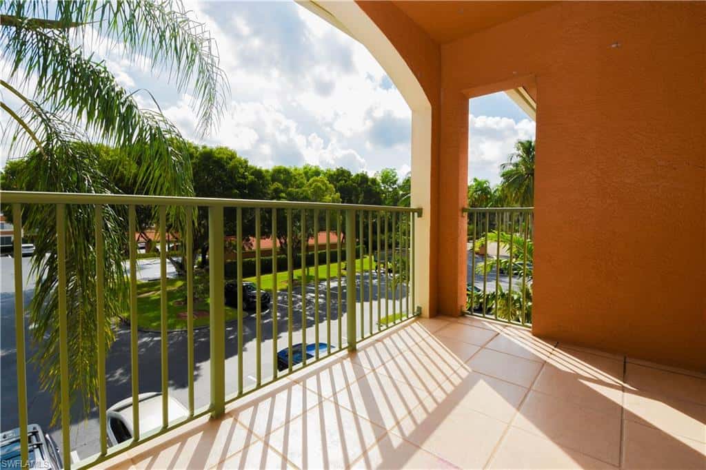 1275 Wildwood Lakes Blvd #303, Naples, photo 24