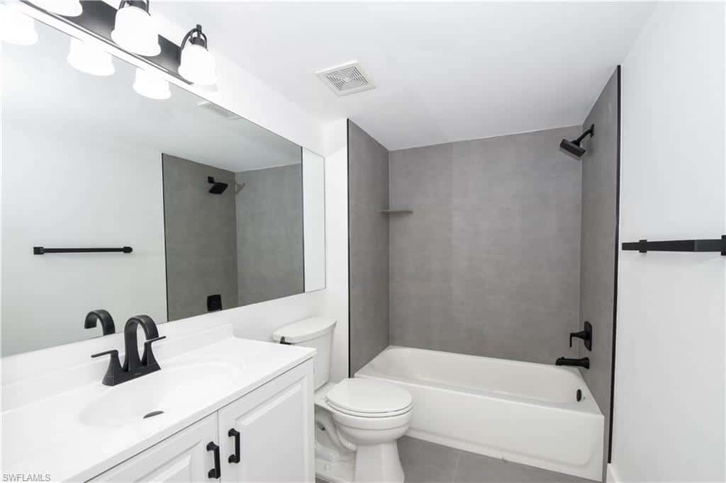 1275 Wildwood Lakes Blvd #303, Naples, photo 18