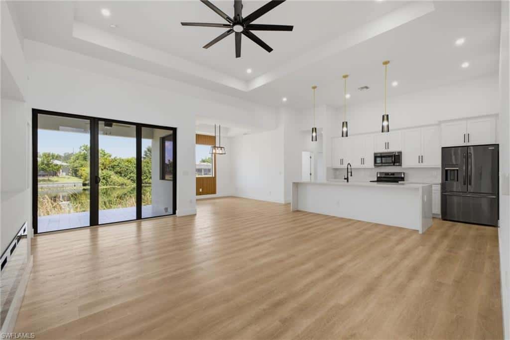 2929 Diplomat Pkwy, Cape Coral, photo 4
