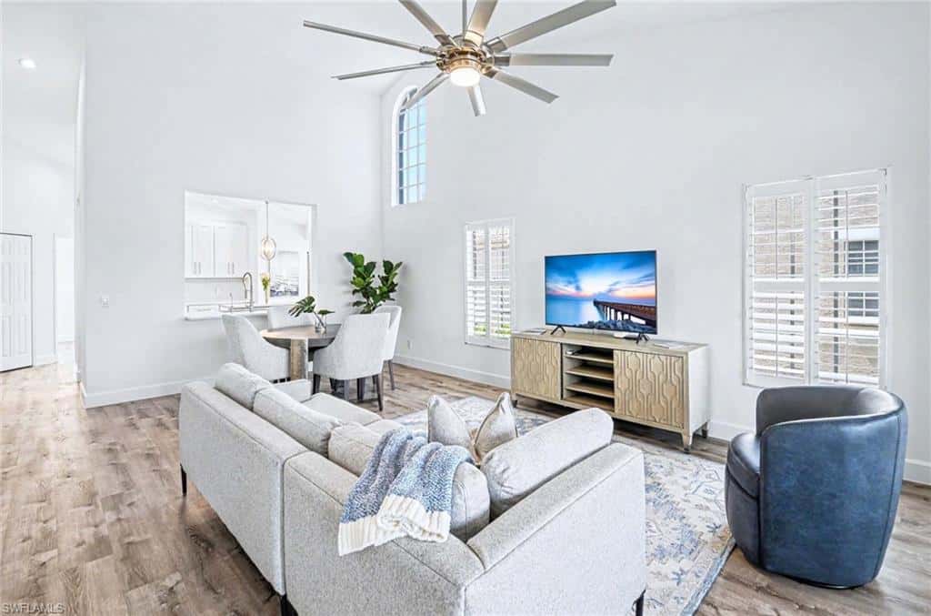 5701 Heron Ln #705, Naples, photo 8