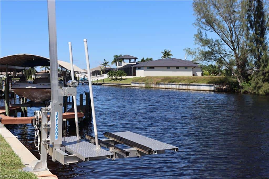 1857 36th Pl, Cape Coral, photo 43