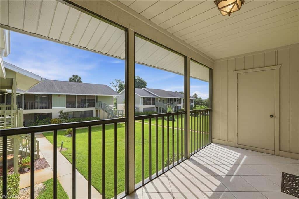5501 Rattlesnake Hamm Rd #209, Naples, photo 5