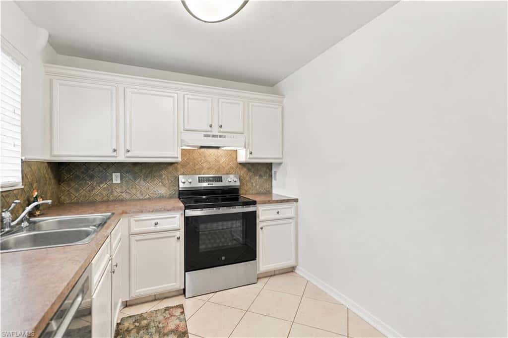 5501 Rattlesnake Hamm Rd #209, Naples, photo 14