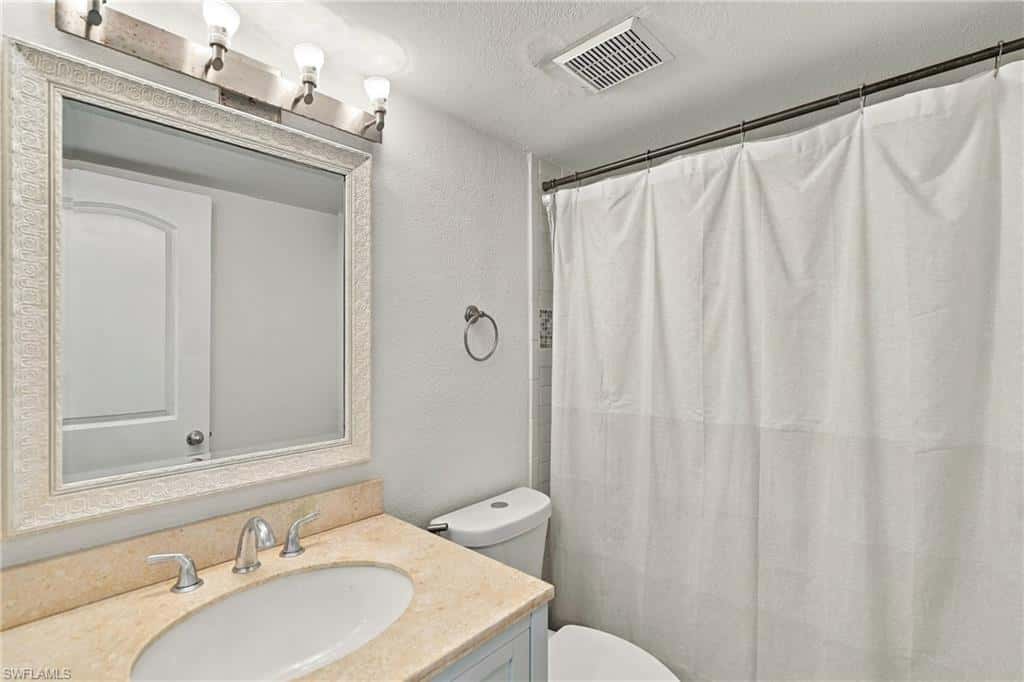 4290 Gulfstream Dr #5, Naples, photo 20