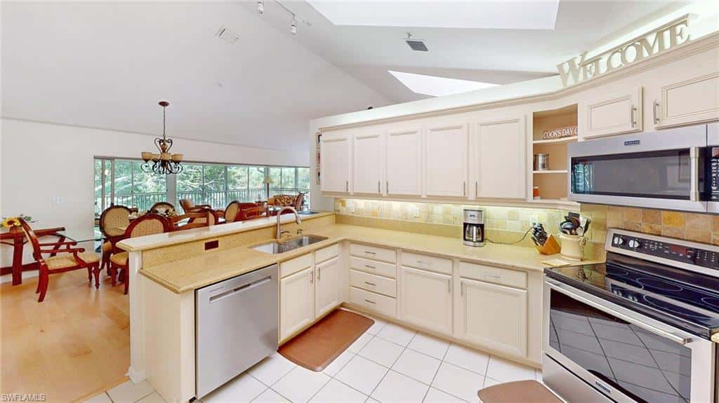 776 Eagle Creek Dr #303, Naples, photo 12