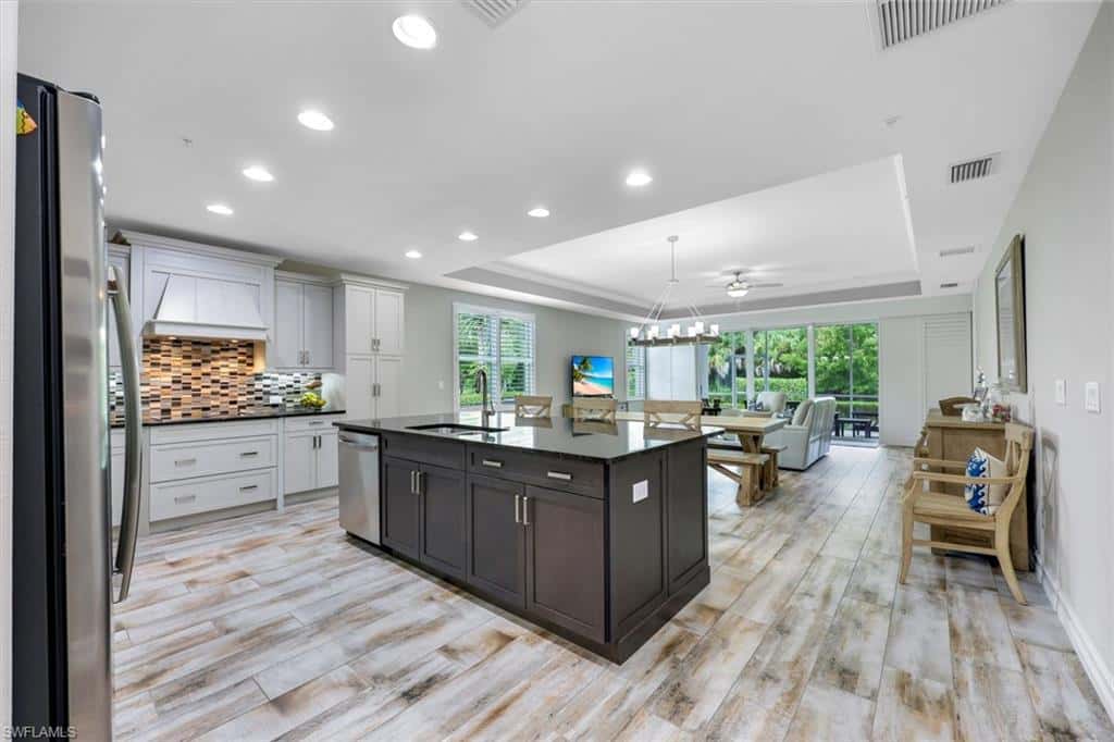 7801 Hawthorne Dr #2701, Naples, photo 6
