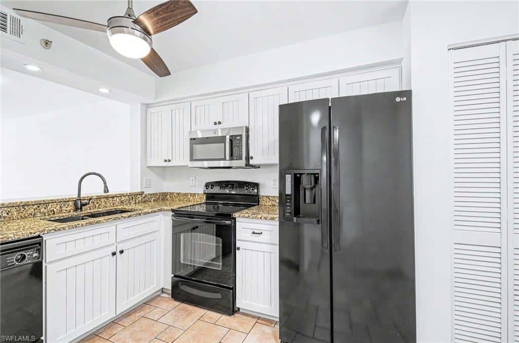 9650 Victoria Ln #104, Naples, photo 6